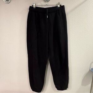 Lululemon Scuba Mid-Rise Oversized Jogger Long
